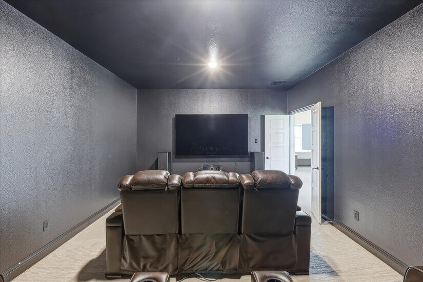 Theater Room & Recliners