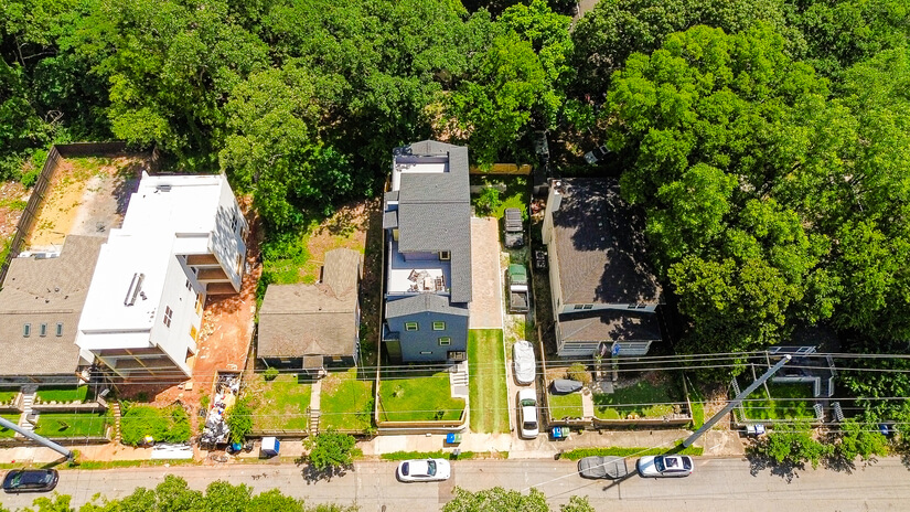 Fully Furnished 3 Bedroom Townhome