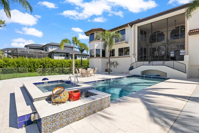 Seashell Paradise 5BR with Pool and Spa