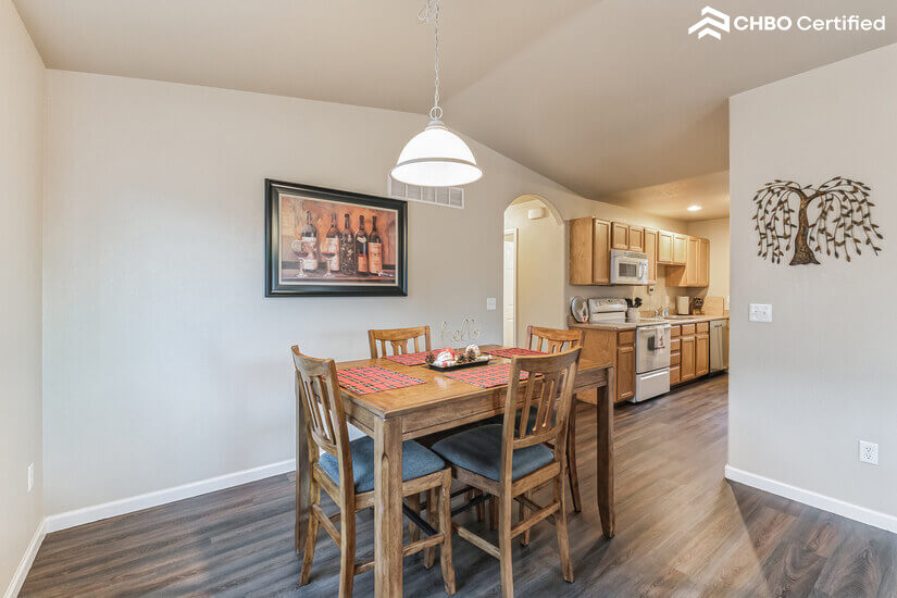 Fully Furnished Cheyenne WY 3bd 2ba 2car