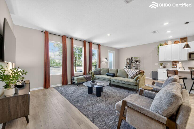 AMAZING 4BD 3 and Half Bath Townhouse