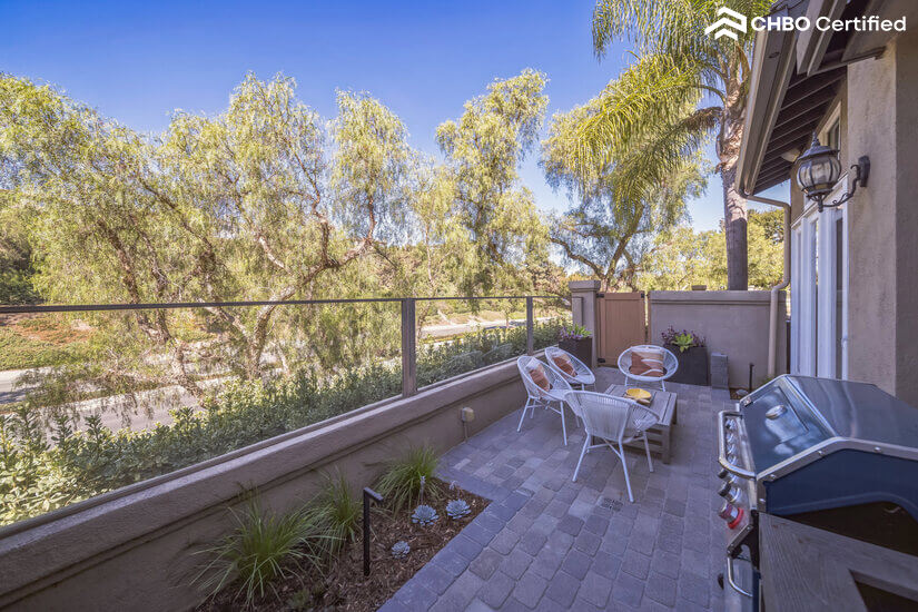 Cozy Condo Located Near the Beach