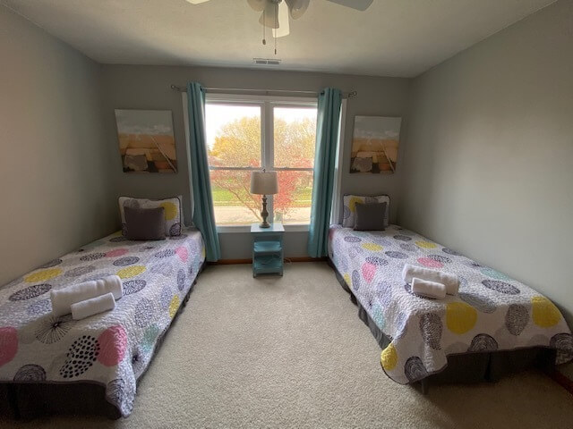 4th bedroom - 2 twin beds