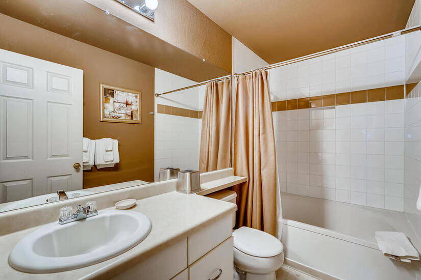 3 Bedrm End Unit Townhome Palomino Park