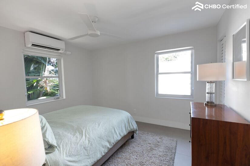 MidCentury Modern Oasis Fort Lauderdale