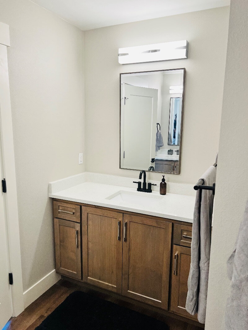 Modern Fully Furnished 3 Bed 3 Bath Home