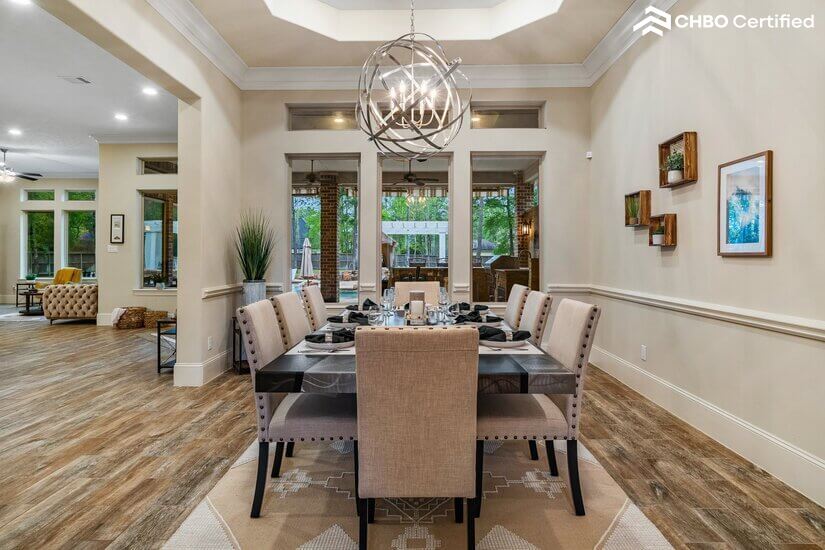 Formal dining with elegant lighting