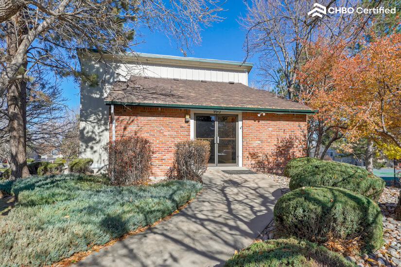 Furnished 3 Bedroom Townhome in Aurora