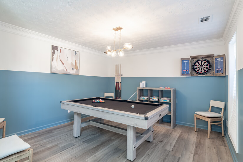 Game Room: Pool table, board games, darts