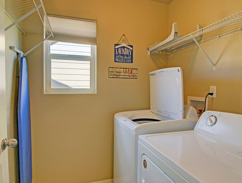 washer and dryer included