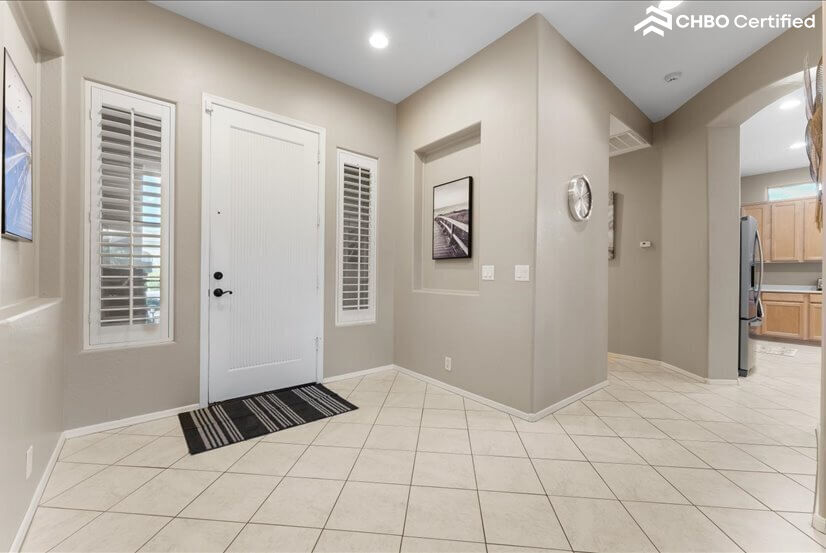 Upscale Furnished Home Rental in Mesa