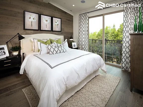 Executive Mountain View Luxury Rental