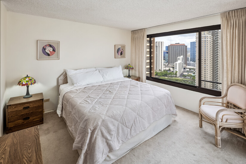 Ala Moana HighFloor  w Ocean City Views