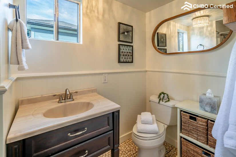 Furnished 2 bd HOME  in Santa Barbara