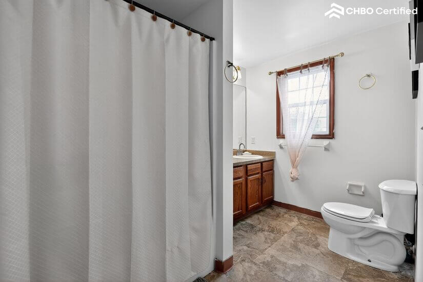 Three Bedroom Furnished in Buffalo