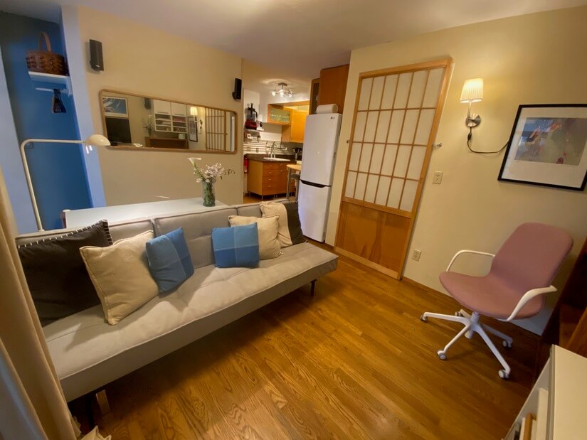Living room view towards Kitchenette