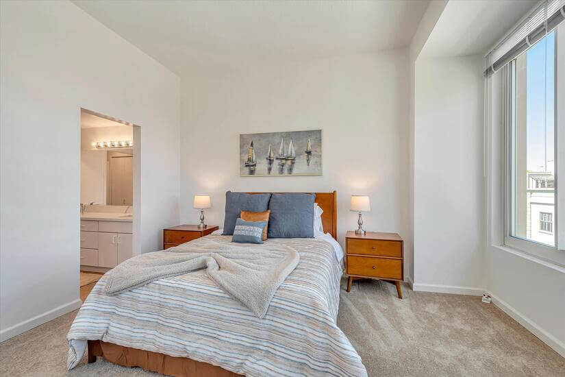 2 Bedroom 2 Bath Condo in Parc Telegraph