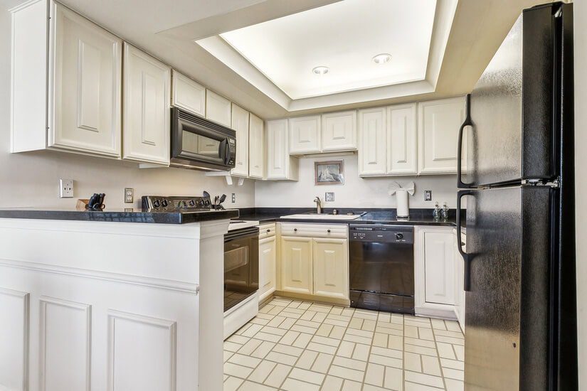 New Orleans Corporate Housing Near Lake