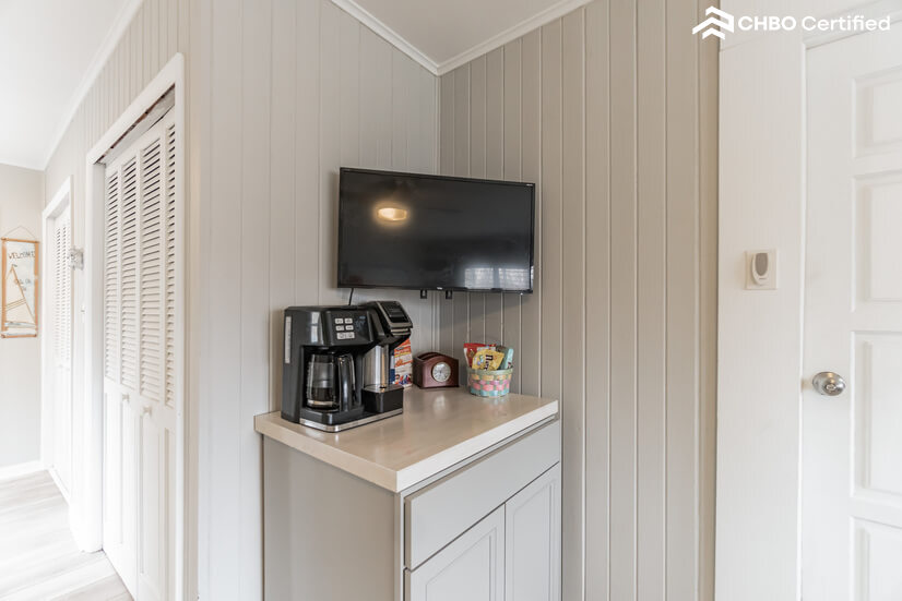 Coffee bar/storage cabinet and 33