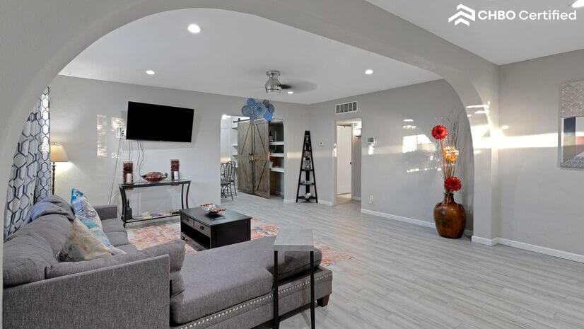 Snug Home Near Downtown Phoenix