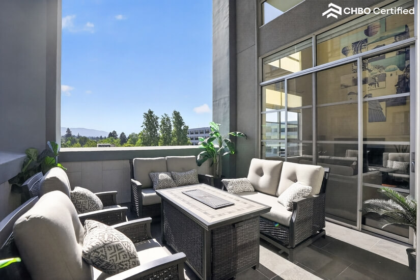 LOVELY 4 BED 3 FULL BATH IN SANTANA ROW