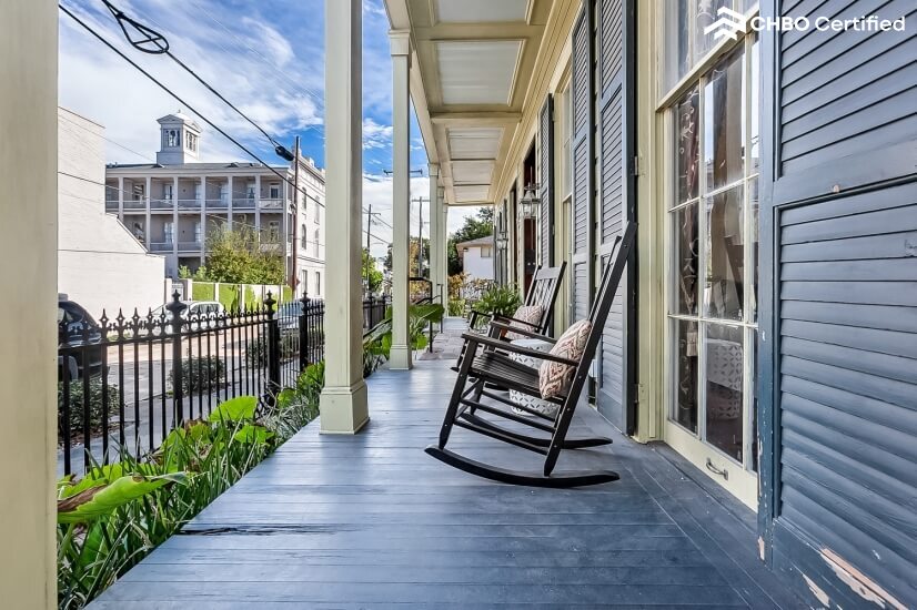 Furnished Lower Garden District Condo