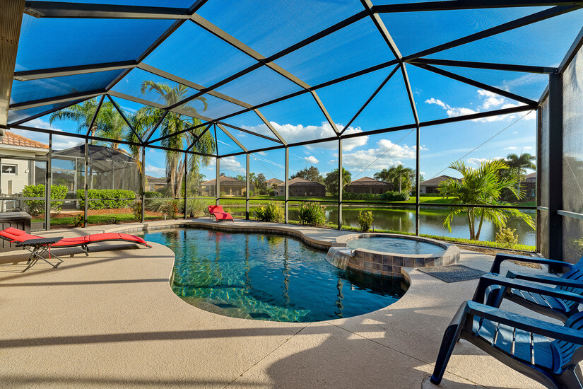 Waterview Golf resort home with pool