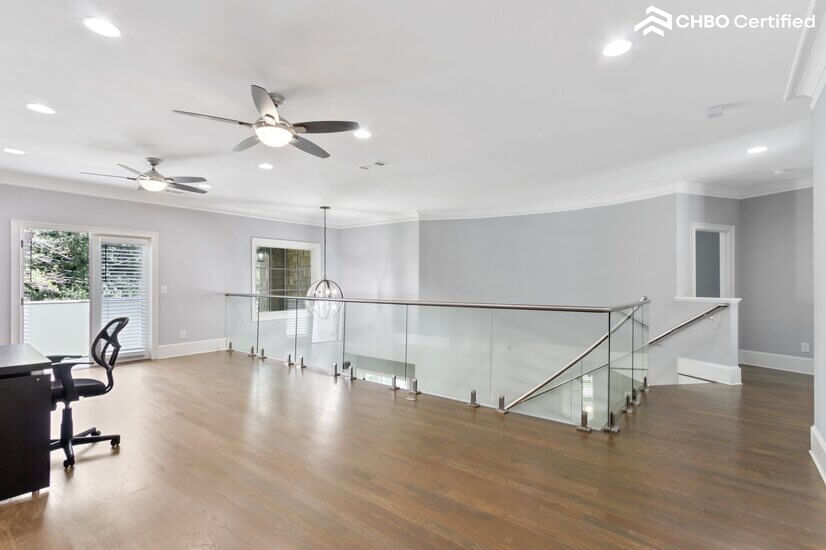 landing on the 2nd floor