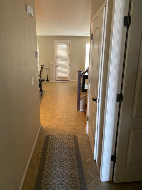 Hallway to Kitchen