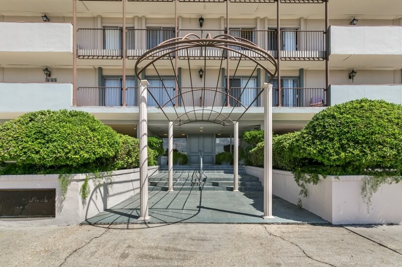 Beautiful New Orleans Furnished Housing