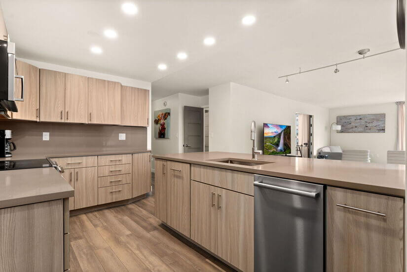 2 Bed 2 Bath 9th Floor Condo at Barclay