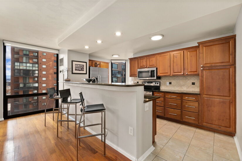 Stunning 2 Bedroom with Mountain Views