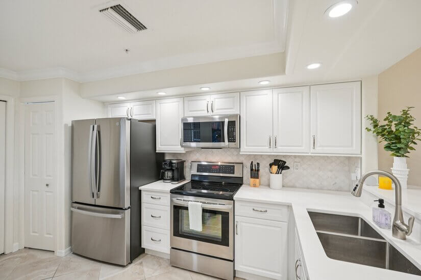 Newly Renovated Furnished Condo