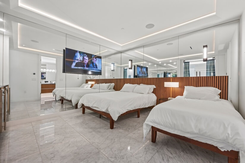 MA2 Seasonal Luxury Smart House Rental