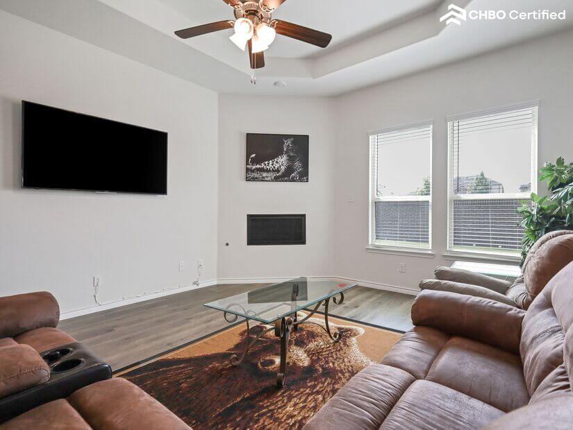 Little Elm 4 Bed Fully Furnished Home