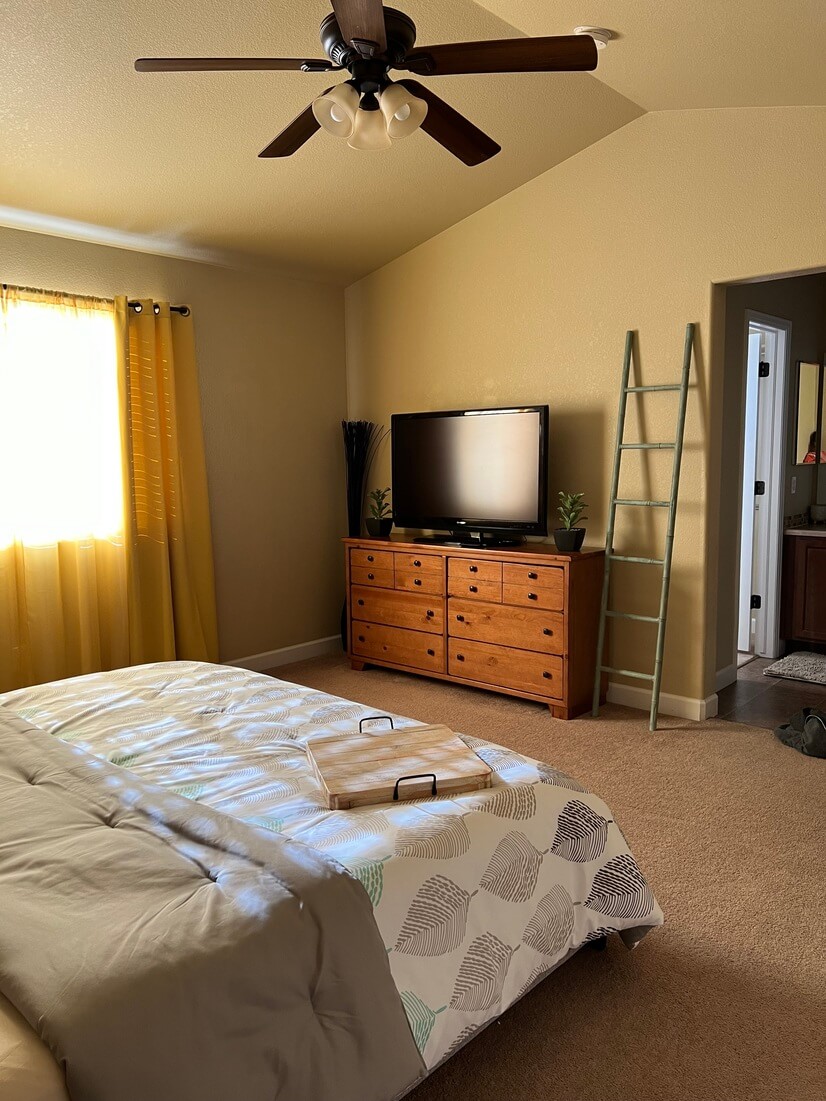 1st bedroom king size bed