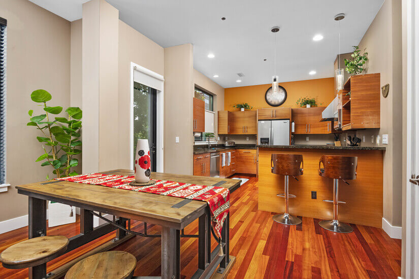 Gorgeous Condo, Walk to Pearl District