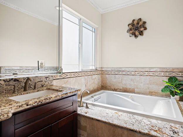 Luxury 4BR Home in Monterey Park