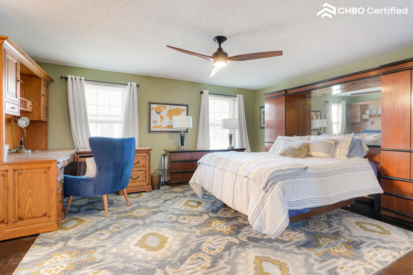 Furnished 3 Bedroom Townhome in Aurora