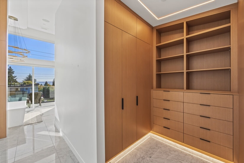 MA2 Seasonal Luxury Smart House Rental