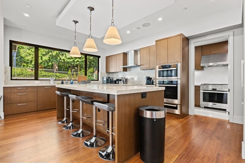 MA1 Seasonal Euro-Modern Luxury Home