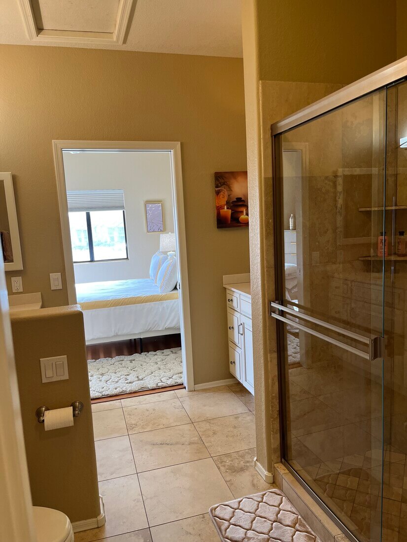 2 BDR 2 BATH Luxurious Condo