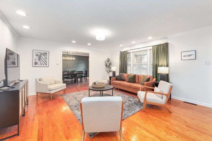 Sleeps 8 3min to I40 Designer Home