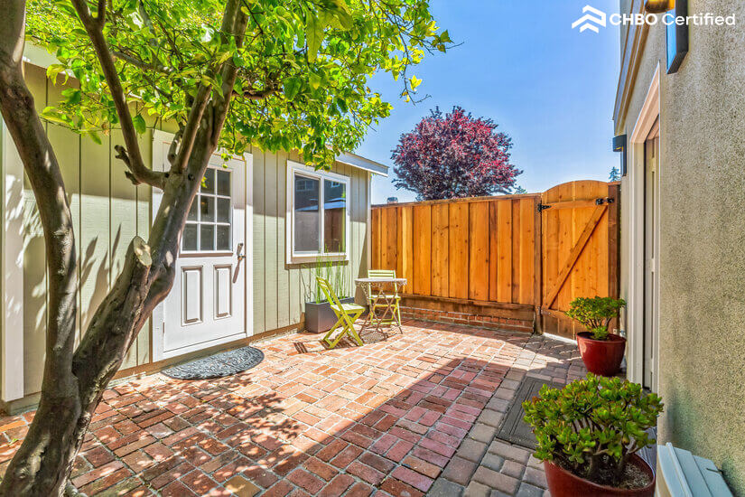 Furnished ADU in Burlingame with Patio