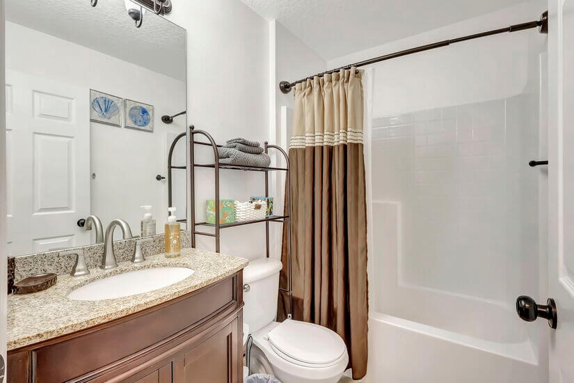 Entire House King Suite
