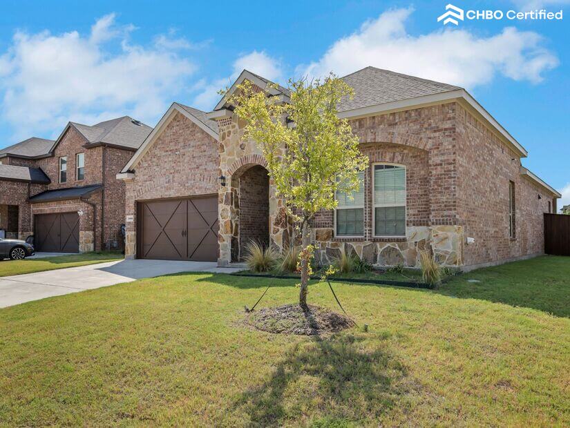 Little Elm 4 Bed Fully Furnished Home