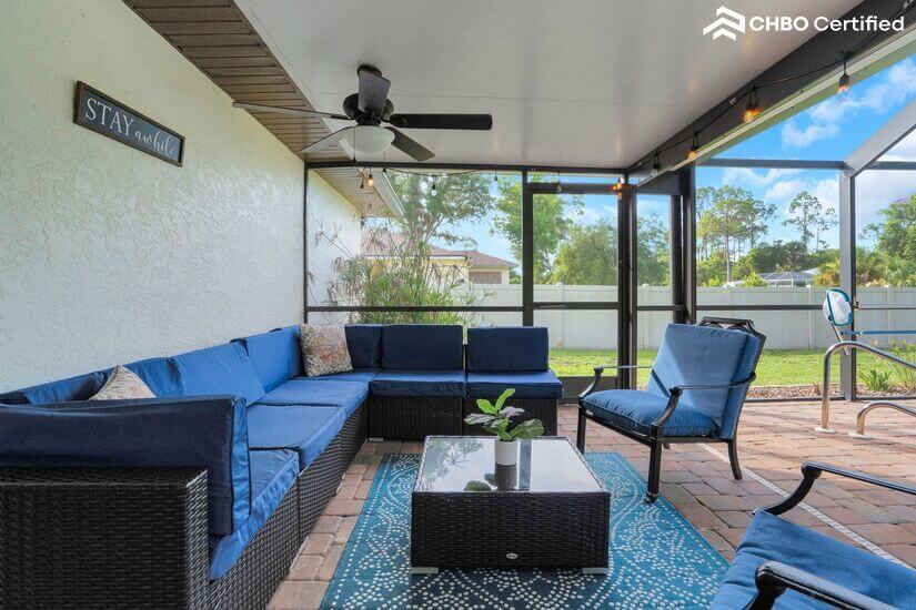 Well lit and air circulated outdoor seating area