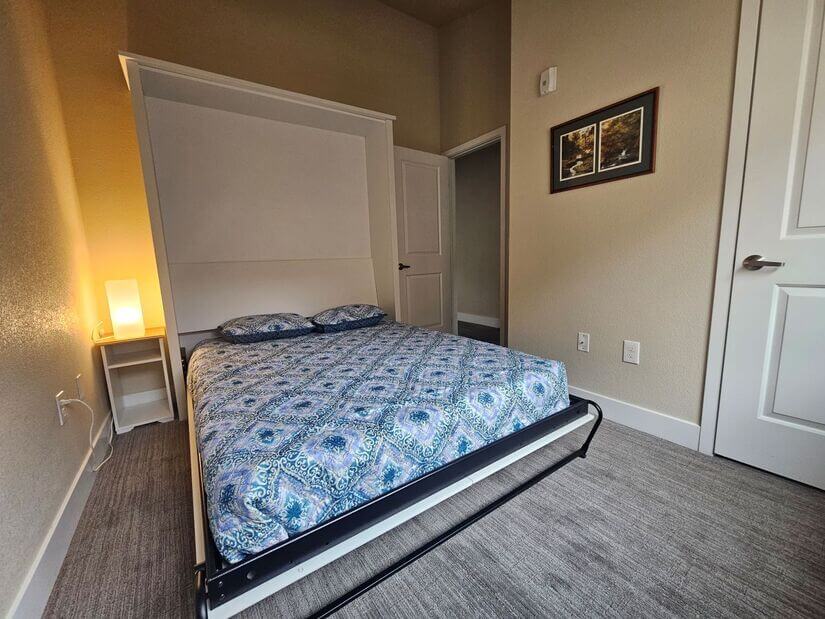 2 Bedroom Townhouse Willow Street Lofts