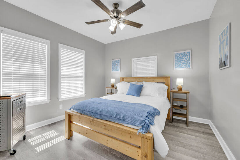 Queen Bed