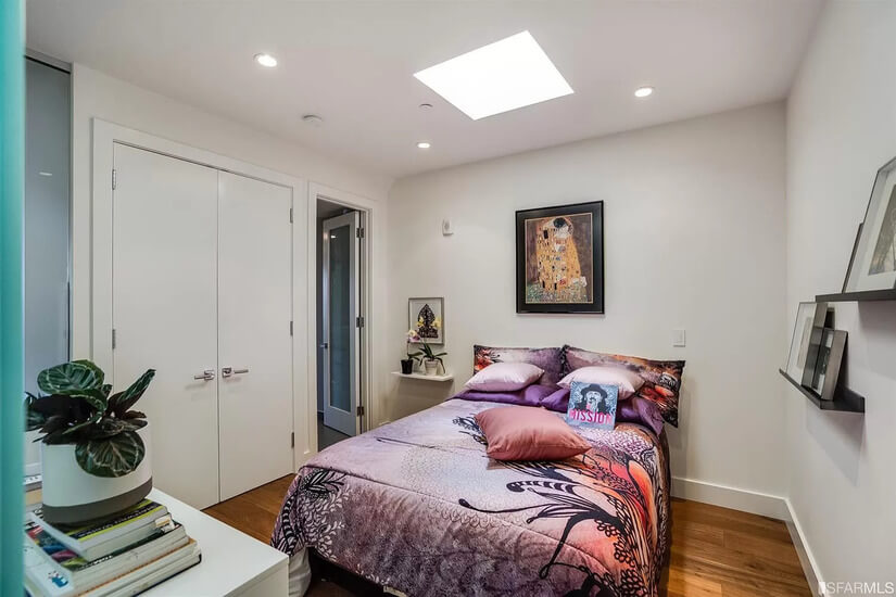 1 Bed 1 Bath at M1875